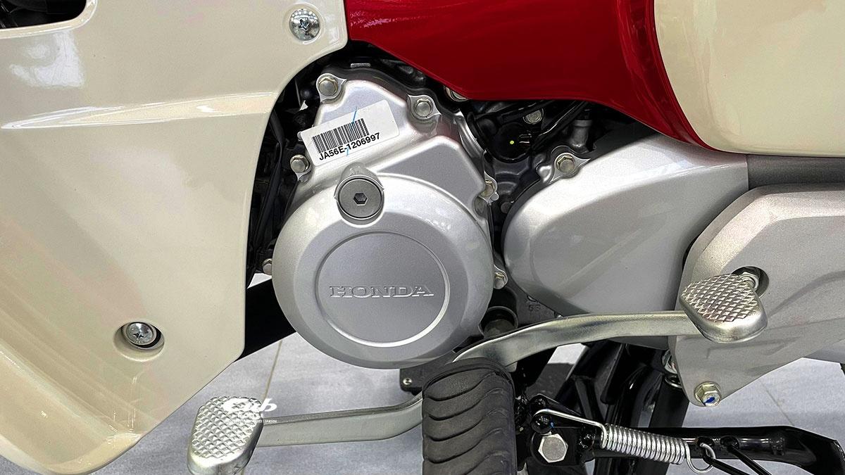 Honda Super Cub 110 Thái Lan – Yên liền siêu đẹp