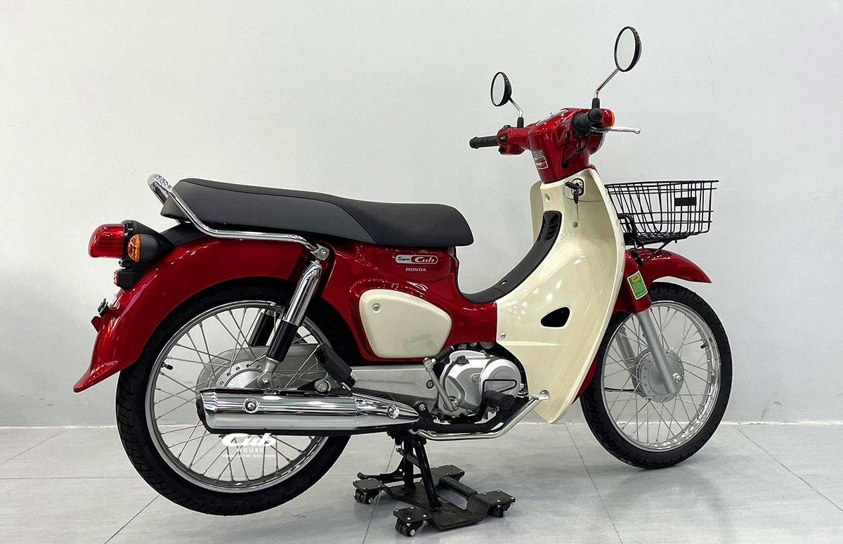 Honda Super Cub 110 Thái Lan – Yên liền siêu đẹp