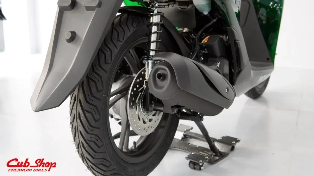 SH125i Vetro nhập khẩu Ý