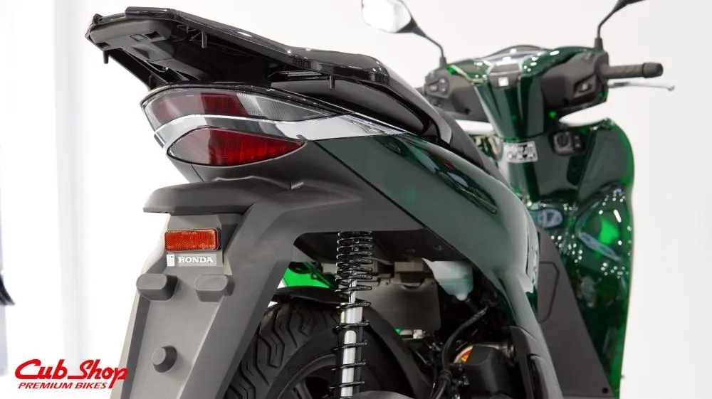 SH125i Vetro nhập khẩu Ý