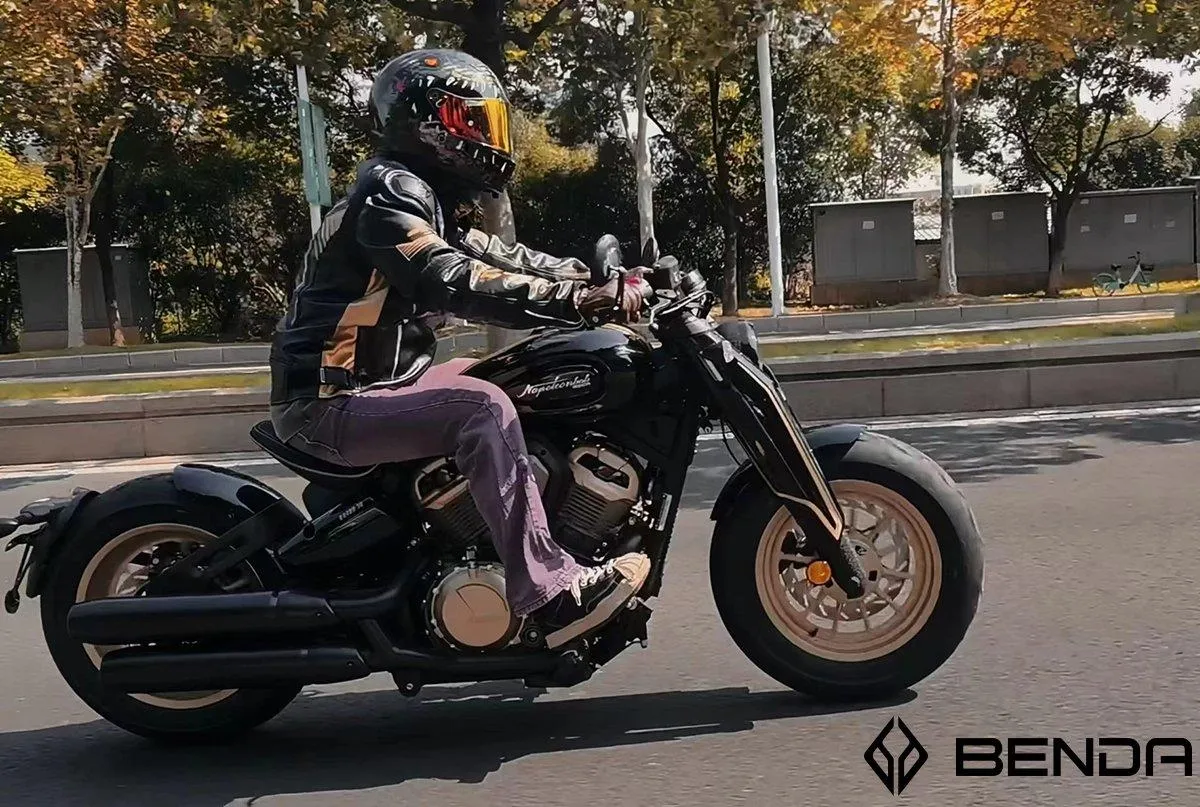 Xe Benda Napoleon 500 Bobber