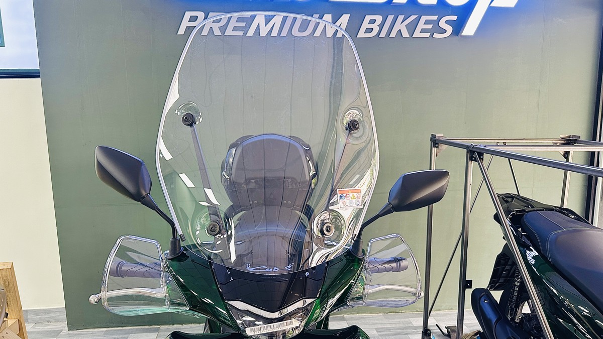 Kính Chắn Gió Xe SH Vetro Ý – Sh150i /Sh125i Vetro