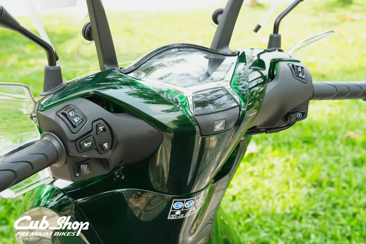 Mua xe Honda SH Ý Vetro – phải có 3 món phụ kiện này kèm theo cho sức khỏe của bạn