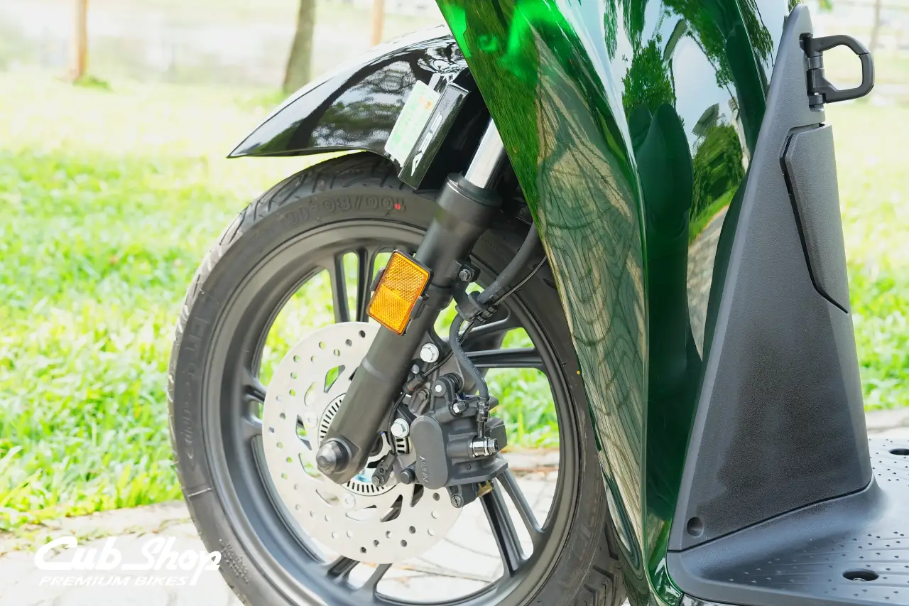 Mua xe Honda SH Ý Vetro – phải có 3 món phụ kiện này kèm theo cho sức khỏe của bạn