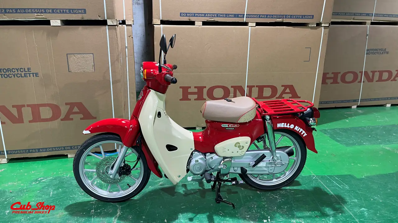 Honda Super Cub Hello Kitty 110cc – Biểu Tượng Phong Cách Hiện Đại
