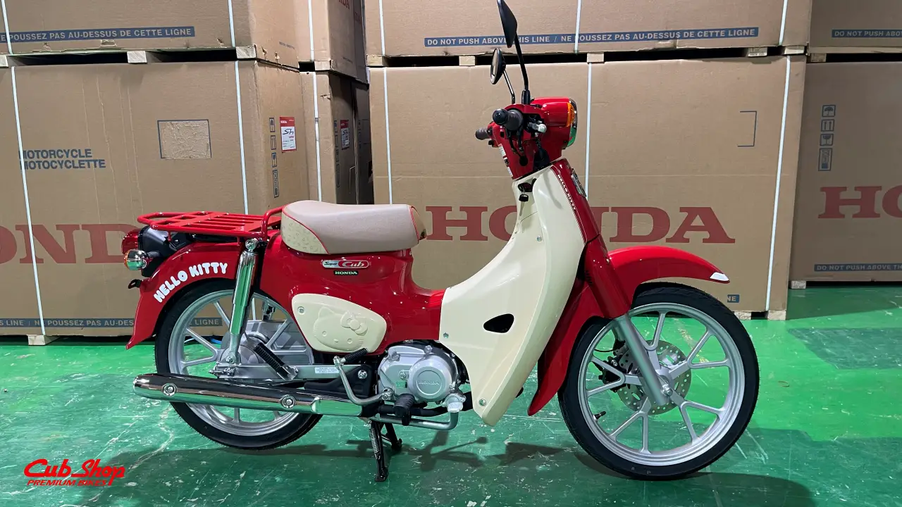 Honda Super Cub Hello Kitty 110cc – Biểu Tượng Phong Cách Hiện Đại